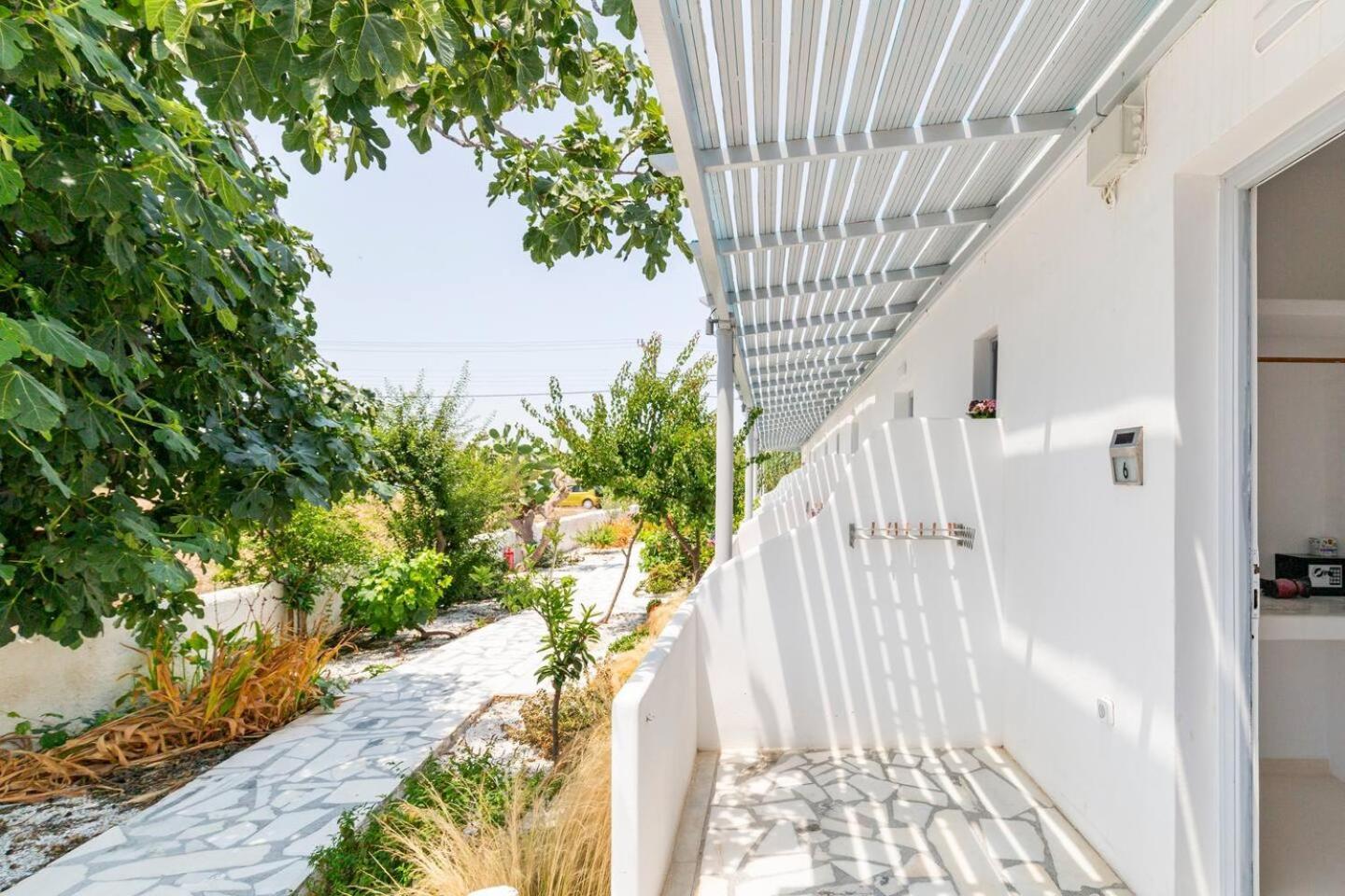 Naxos Beachwalk Naxos City エクステリア 写真